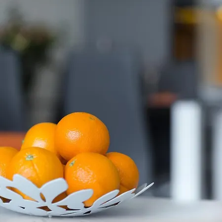 Orange Dream 아파트 *